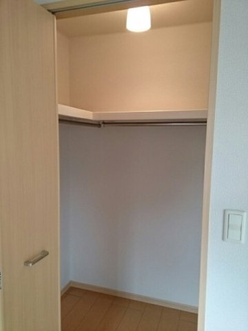 サンハウス志家の収納