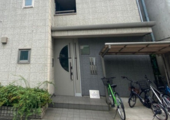 パークメゾン本駒込のエントランス