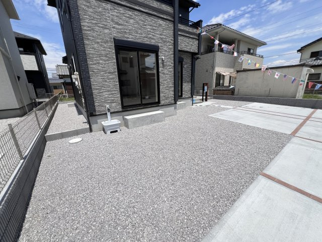 新築　高崎市吉井町長根3期　Blooming　Garden　１号棟の庭|高崎市吉井町長根3期　Blooming　Garden　１号棟