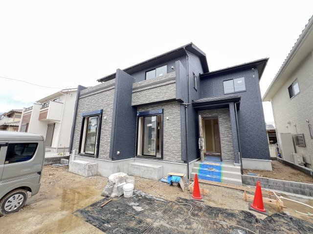 新築　高崎市吉井町長根3期　Blooming　Garden　１号棟