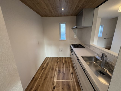 【キッチン】 | 沖縄市登川（全5棟）5号棟 | 5号棟　使いやすいシステムキッチン♪ビルトイン食洗機付き♪