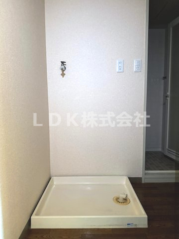【設備】 | 日神パレス上福岡 | 洗濯機置場