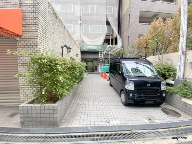 ヒルブリッジヒルⅡ　仲介手数料無料のエントランス
