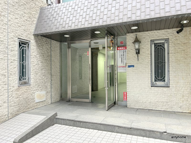 ヒルブリッジヒルⅡ　仲介手数料無料のエントランス