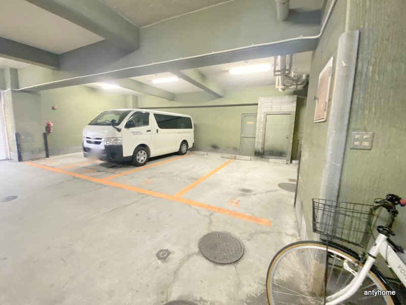 ヒルブリッジヒルⅡ　仲介手数料無料の駐車場