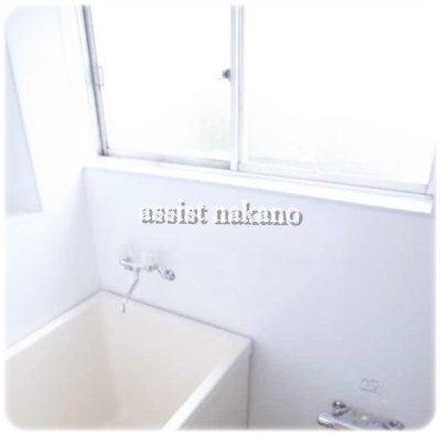 新東ハイツの浴室