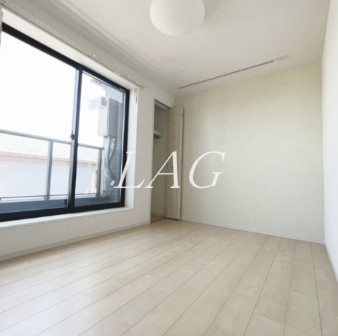 【居間・リビング】 | メルディア西府 | 洋室のお部屋です。