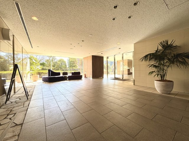 【ロビー】 | □■ライオンズ茅ヶ崎ザ・アイランズ Ⅰ街区■□ | 綺麗なマンションロビー