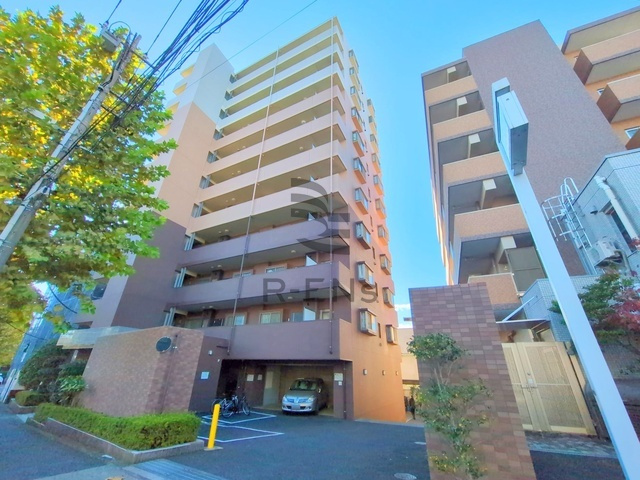 【外観】 | プラゼール練馬高野台 | 落ち着いた外観デザインが街並みに調和する上品なマンションです