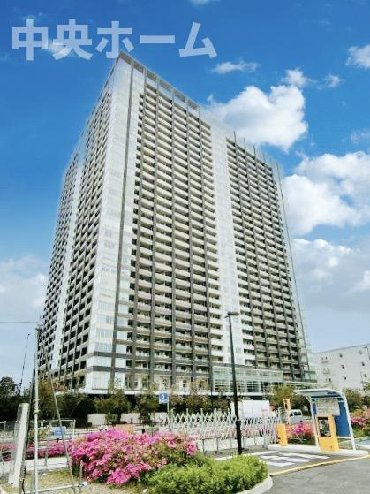 BrilliaMare有明TOWER&GARDENの外観|平成20年築。33階建てタワーマンション。