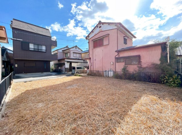 碧南市東山町４丁目の外観