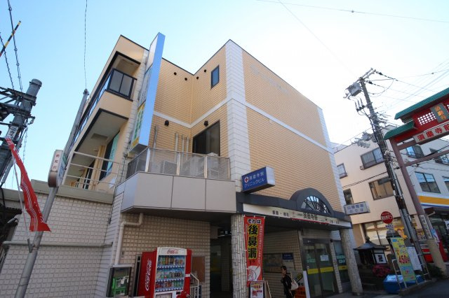 メゾンラフィネ