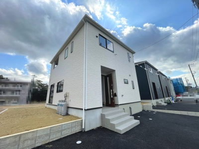 【外観】 | 亀山市羽若町《4号棟》