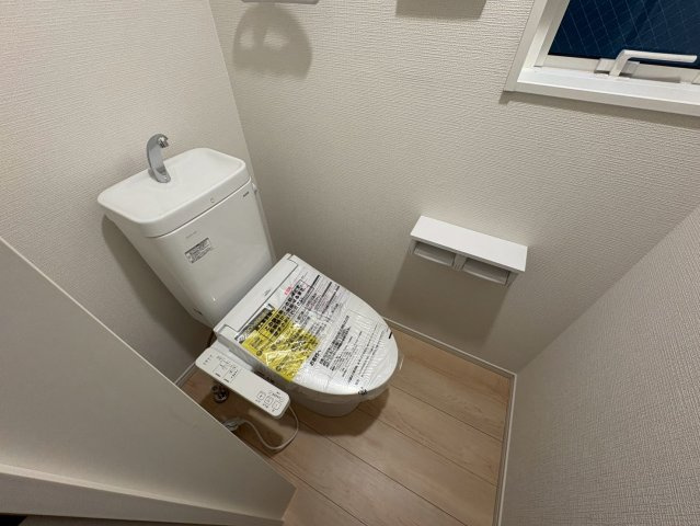 清水が丘1丁目  新築戸建てのトイレ|落ち着いた色調のトイレです