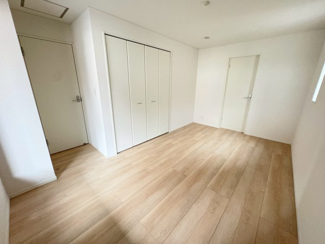 清水が丘1丁目  新築戸建ての洋室|使い勝手のいい洋室です