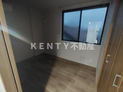 【寝室】 | ＷｏｏｄＣｒｅｓｔ大井Ｒｅｓｉｄｅｎｃｅ | 落ち着いて過ごせるお部屋なので、寝室にいかがでしょうか