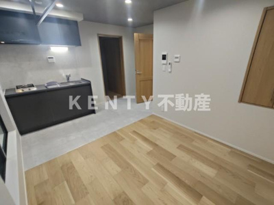 【居間・リビング】 | ＷｏｏｄＣｒｅｓｔ大井Ｒｅｓｉｄｅｎｃｅ | おしゃれなリビングです