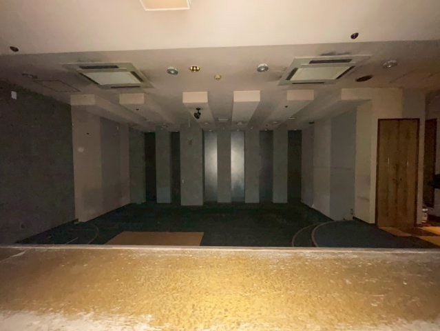 大門ビルの内装