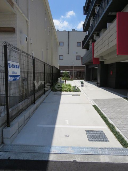 【駐車場】 | グランパシフィック巽中