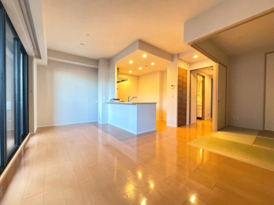 【居間・リビング】 | プレミスト北千里クラッシィ