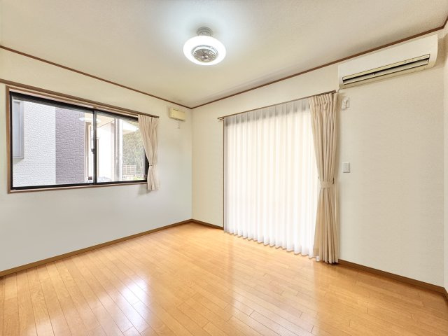 中央区桜台二丁目の洋室|洋室の家具を消してみました。イメージ画像です。