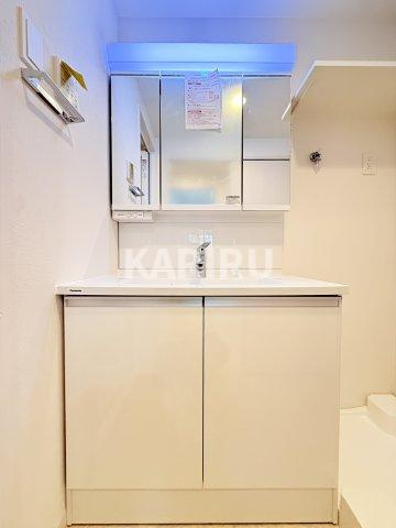 スプランディッドライズ新大阪ノースの洗面所