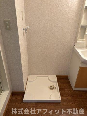 【その他】 | ドゥ・セナクール　B | 室内洗濯機置場※イメージです