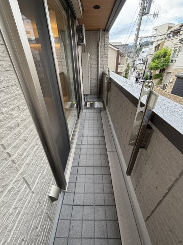 【バルコニー】シークリサンス岡本