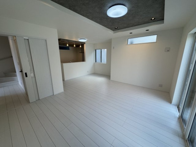 【居間・リビング】 | 沖縄市登川（全5棟）1号棟 | 1号棟　LDK18.12帖♪