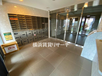 【エントランス】 | リバストーン神大寺7