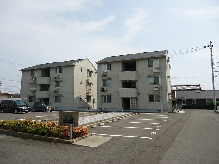 クレストⅡ A棟