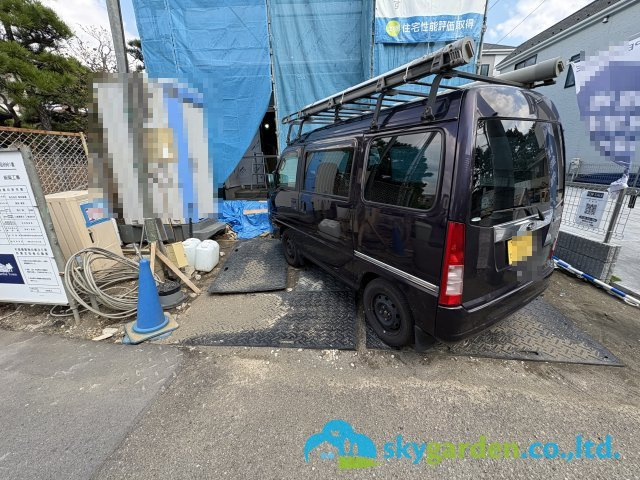 茅ヶ崎市 東海岸南4丁目　新築戸建　全5棟Ｅ号棟の駐車場|令和8年3月27日撮影（工事中）