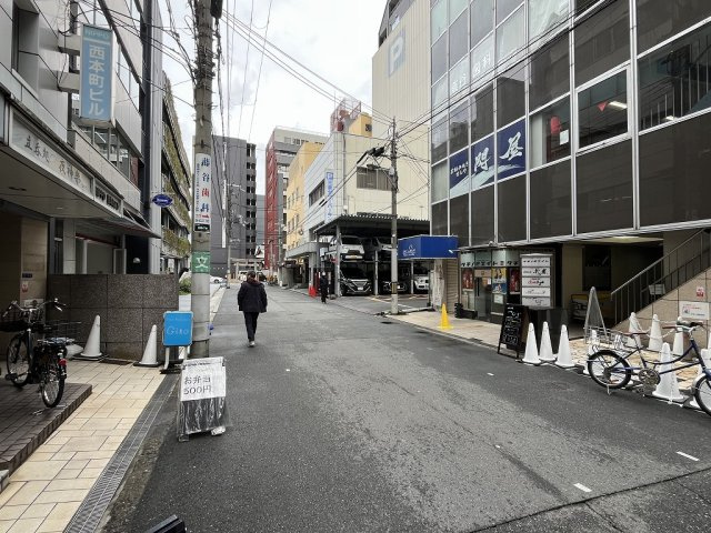 大阪市中央区瓦町４丁目の店舗一部の周辺