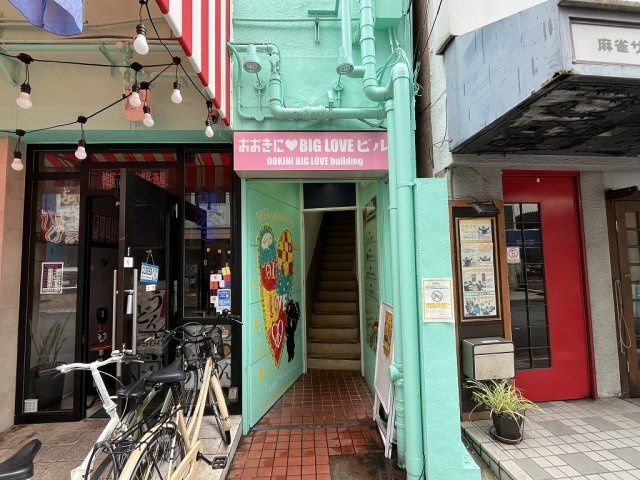 大阪市中央区瓦町４丁目の店舗一部