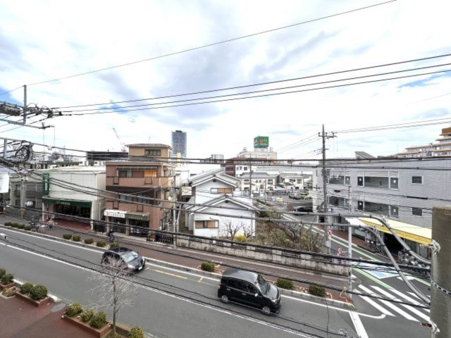 ラ・アトレ蕨　３階