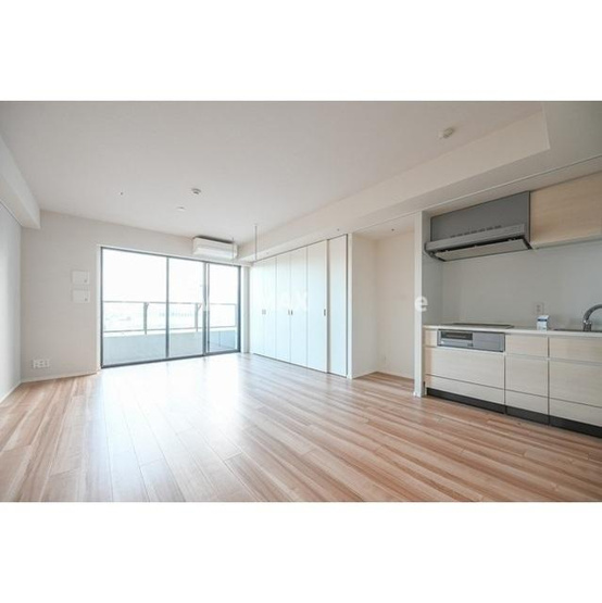【居間・リビング】SHIBUYA CAST. APARTMENT
