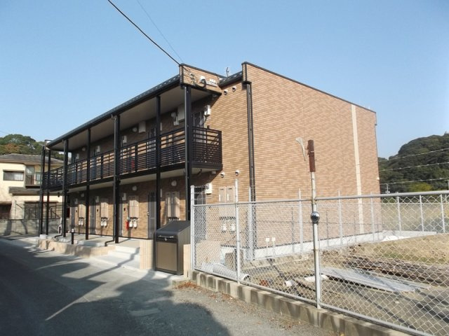 レオネクスト潤の外観