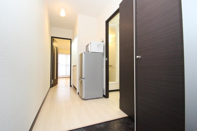 レオネクスト潤の玄関|※完成前なので同タイプ物件の画像となります