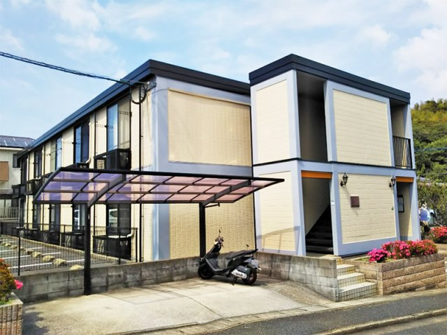 レオパレスプラムヒルの外観