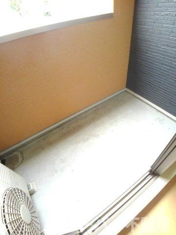 クラール丸亀原田Ａのバルコニー