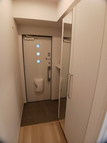 【玄関】 | リバーサイドネオ | きれいな玄関です