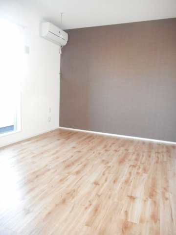 マリポーサの洋室