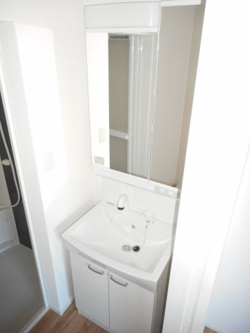 マリポーサの独立洗面台