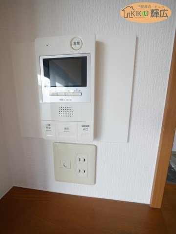 ロワイヤル飾磨　3階の防犯設備