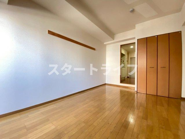 大阪市淀川区木川東３丁目の賃貸マンションの寝室