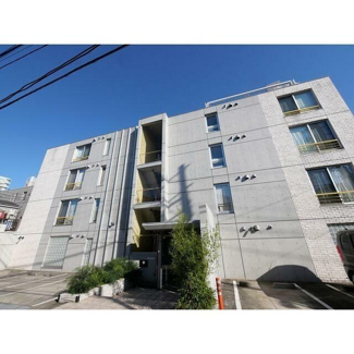 【外観】 | 鉄筋コンクリート造のがっちりとした建物。