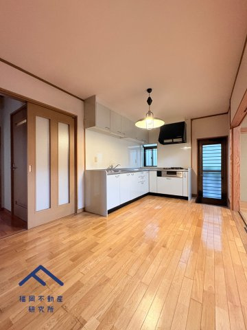 筑紫野市原田８丁目 　戸建ての居間・リビング