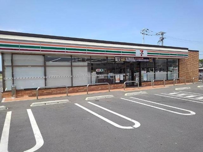 【周辺】 | ヴィクトワール四日市Ｂ | セブンイレブン宇佐四日市店まで250m