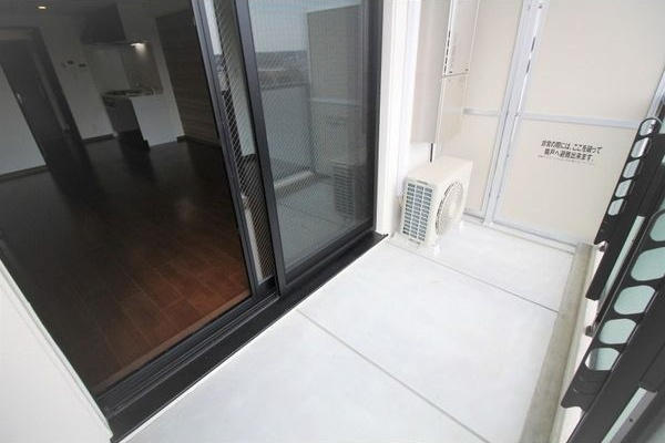 シティライツYATOMIDORIのバルコニー