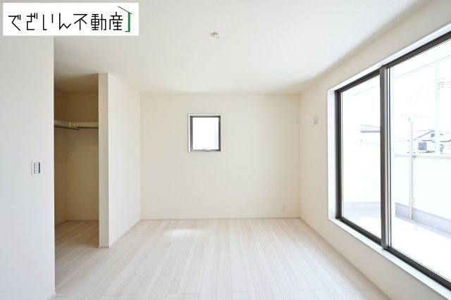 【洋室】 | Livele Garden.S行田市棚田町　新築住宅 | ≪1号棟≫
現地(2026年7月撮影)